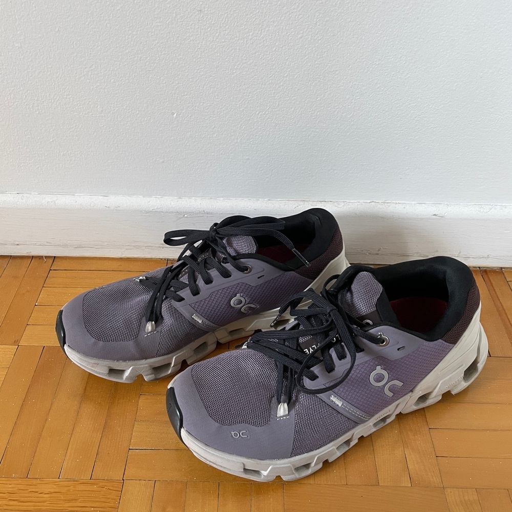 On Running W Cloudflyer